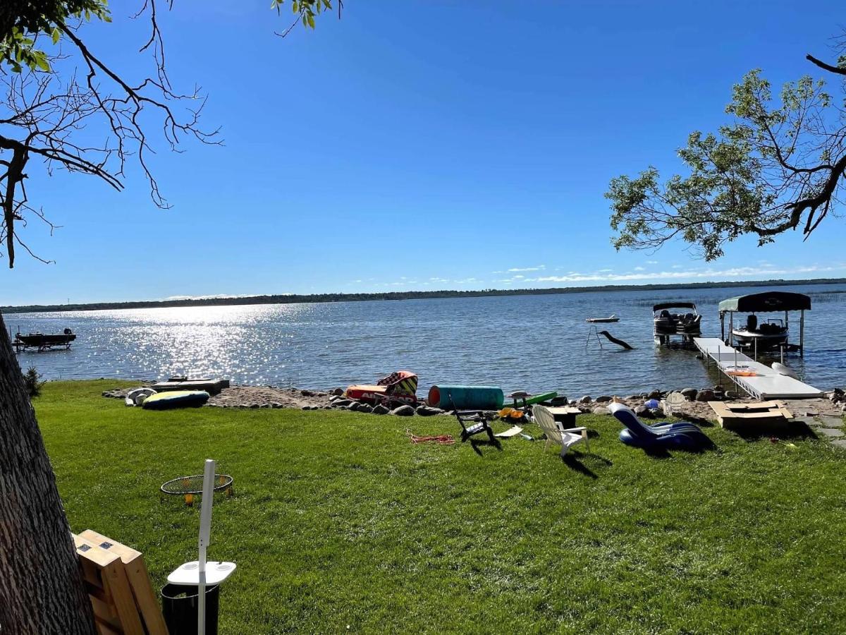 Life Is Good Lodge Lakefront With Sandy Beach Brainerd Exterior photo